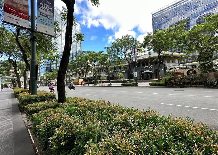 Uptown Bgc Gem: Big + Washer + Prime Spot