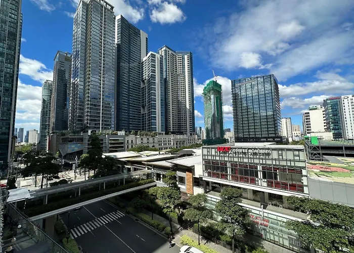 Uptown Bgc Gem: Big + Washer + Prime Spot Сasa de vacaciones Manila